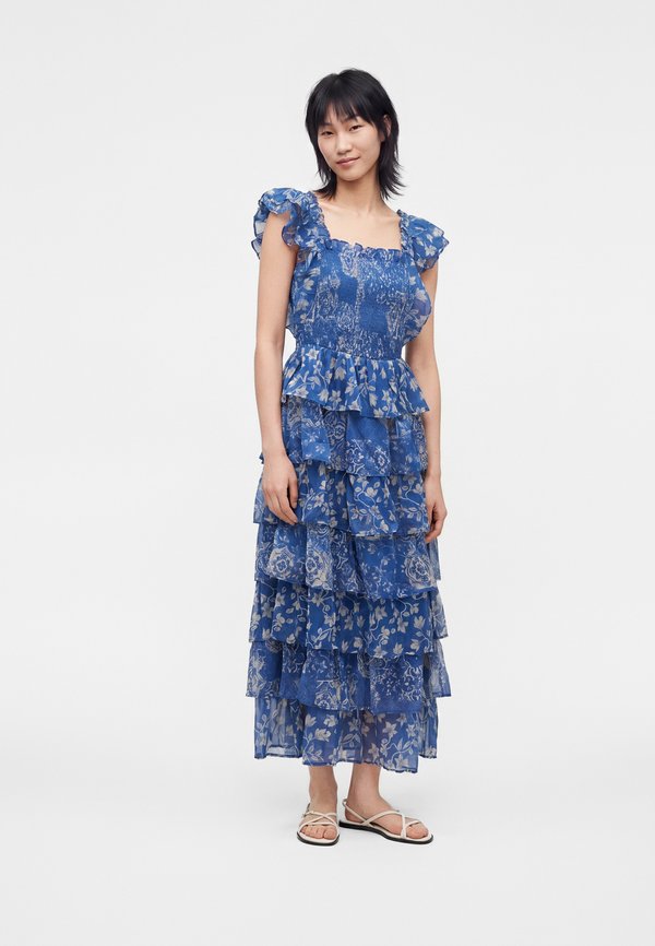 Vero Moda VMAMAZING SMOCK DRESS  - Maxi dress - nebulas blue/white