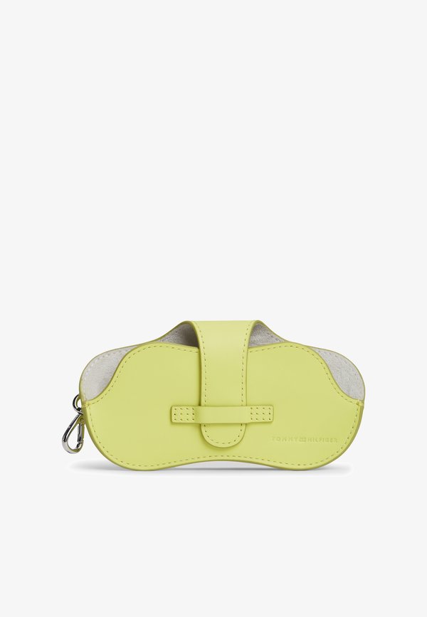 Tommy Hilfiger LEATHER BEACH SUNGLASSES CASE - Other accessories - lime zing