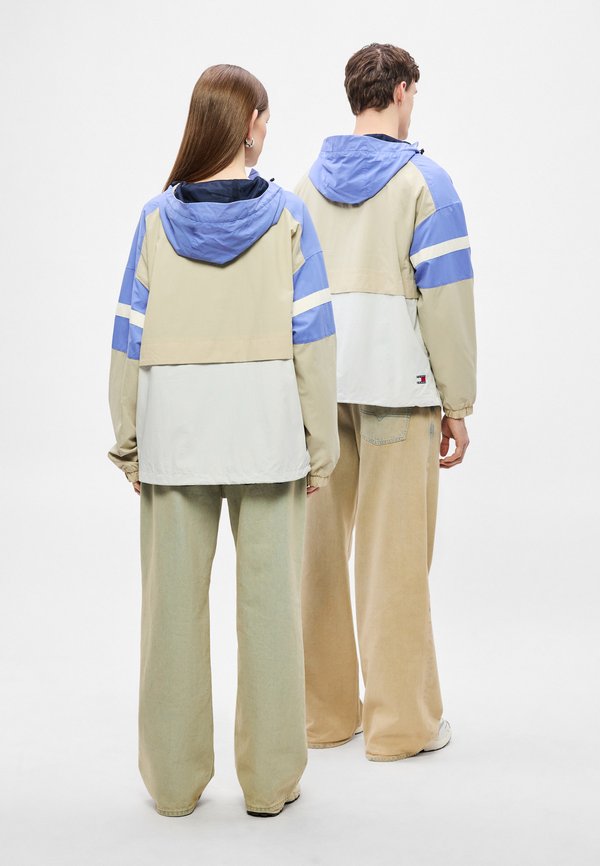 Tommy Jeans LIGHTWEIGHT RIPSTOP LOOSE POPOVER JACKET