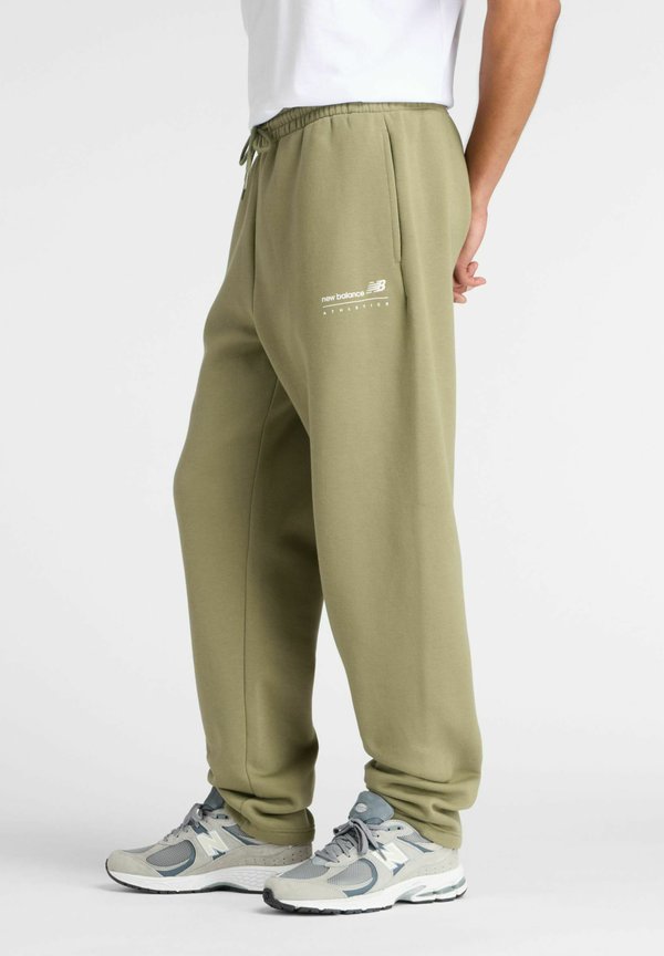New Balance LINEAR GRAPHIC - Tracksuit bottoms - dark olivine