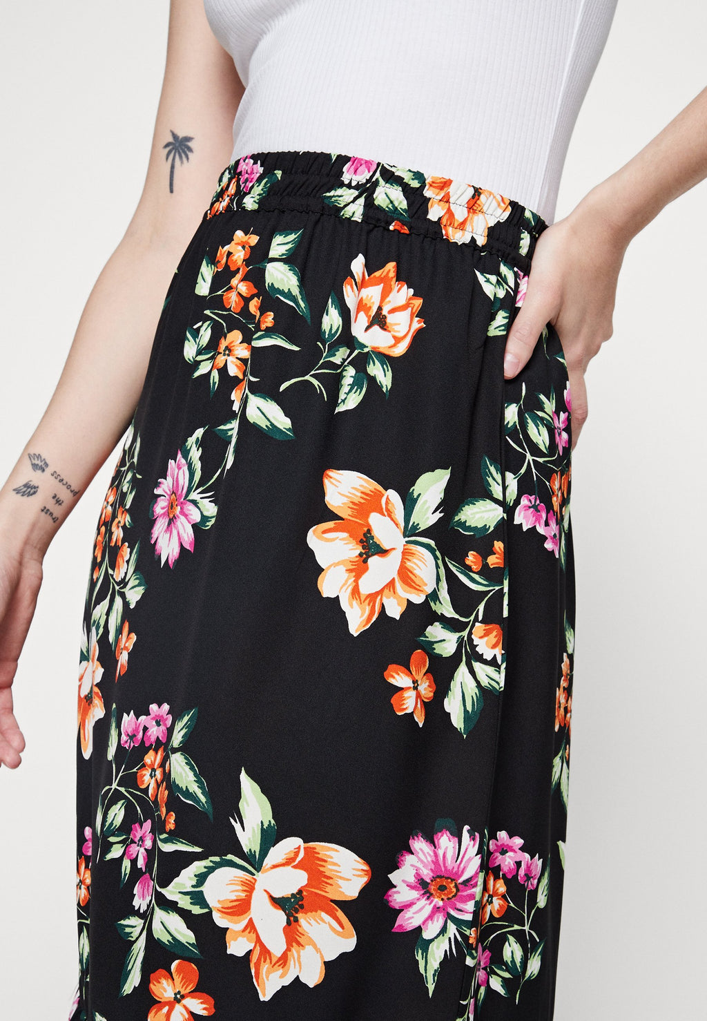 Pieces PCADNANA MIDI SKIRT
