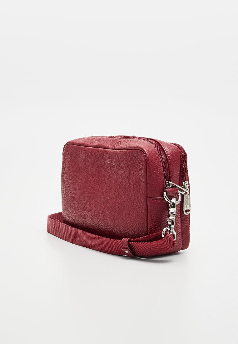 Mandarina Duck