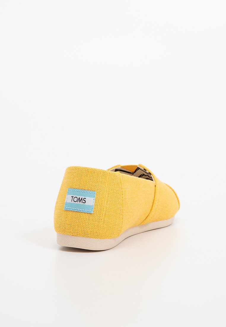TOMS