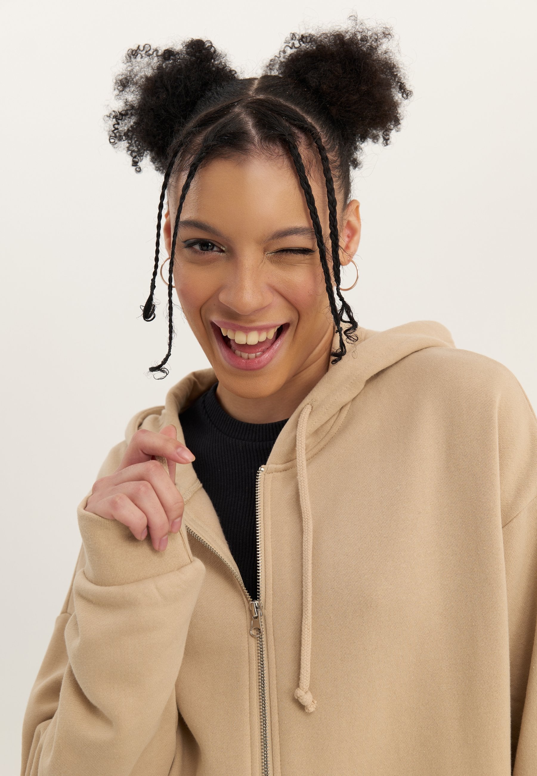 YOURTURN UNISEX RELAXED FIT ZIP-UP HOODIE