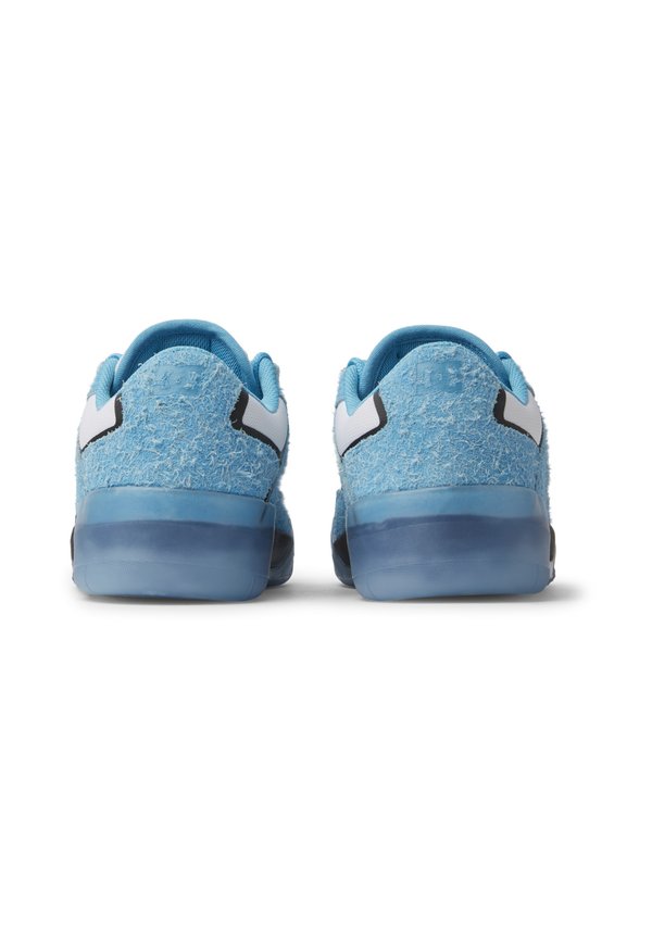 DC Shoes