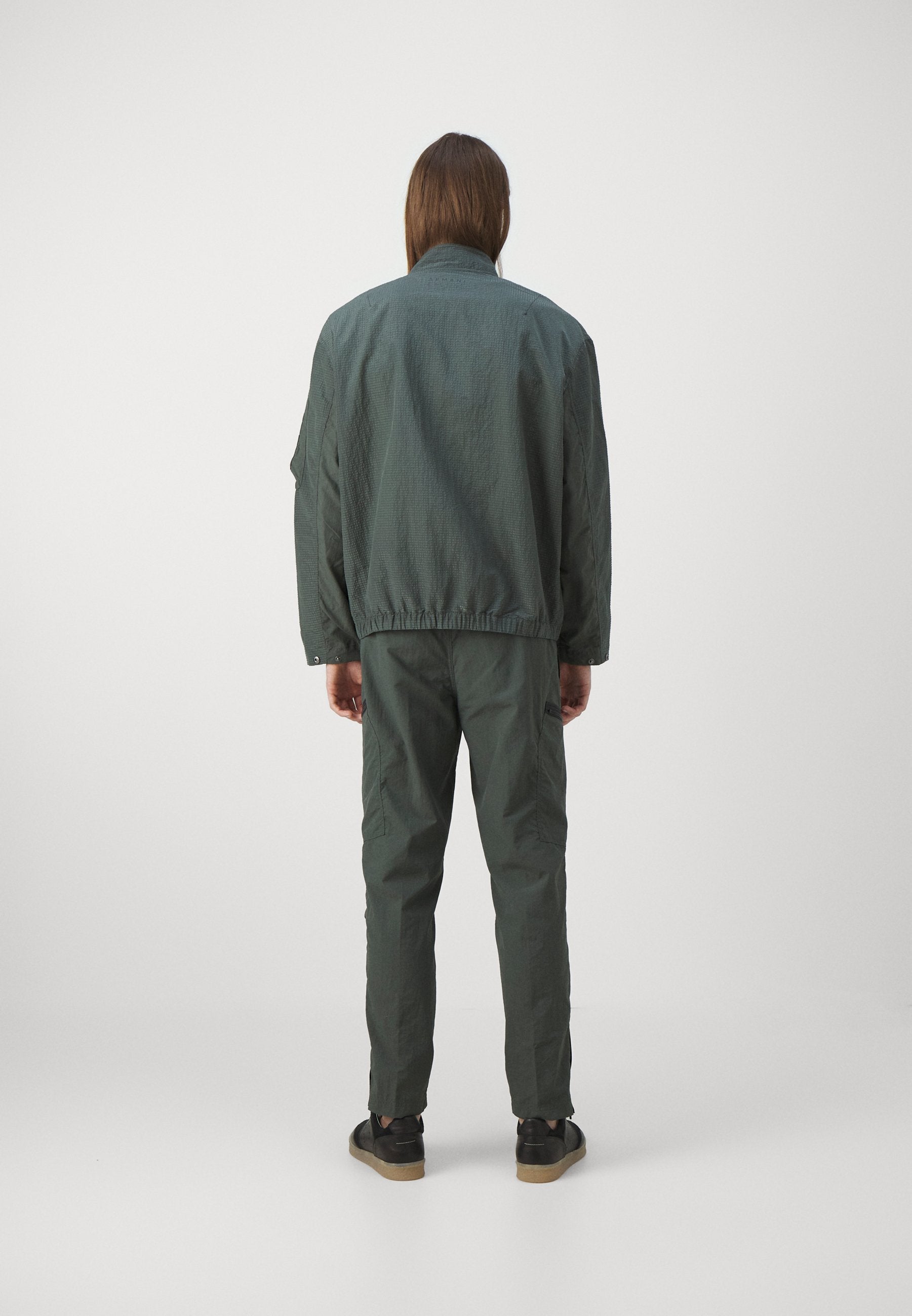 BLOUSON Media 4