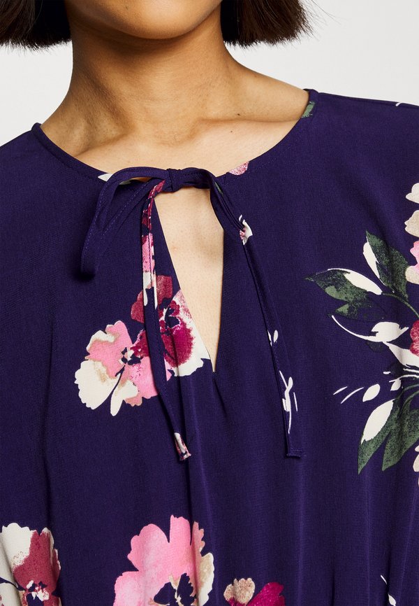 Vero Moda Petite VMSHILAH NAJA
