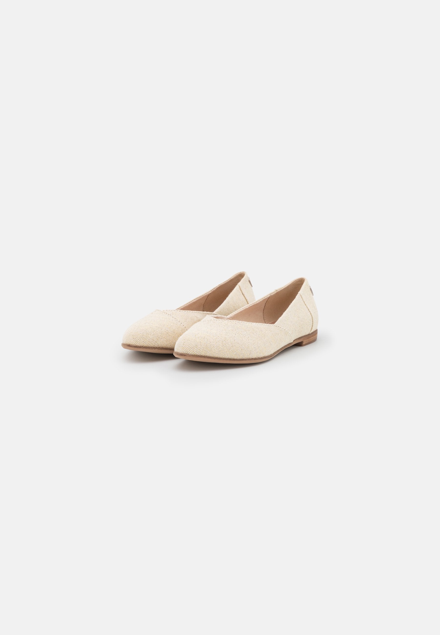 TOMS JUTTI NEAT