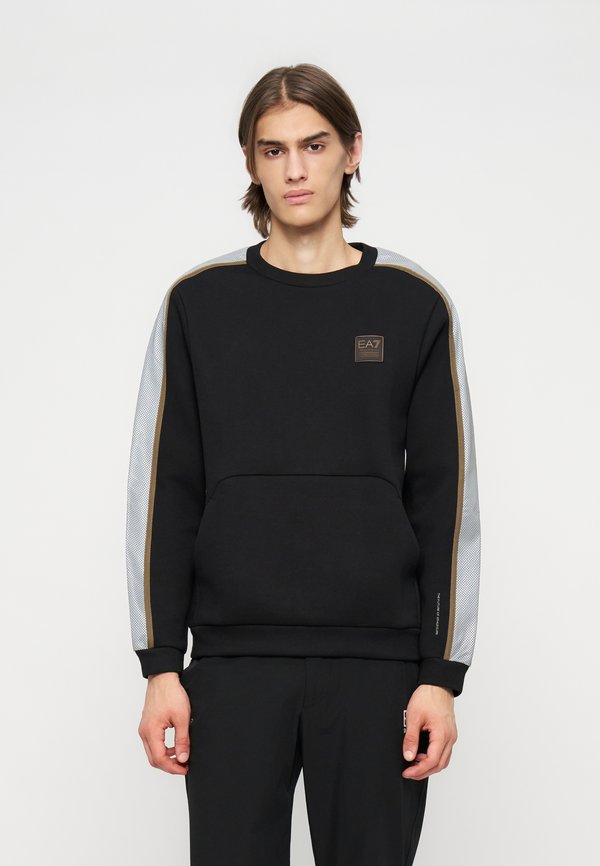 EA7 Emporio Armani