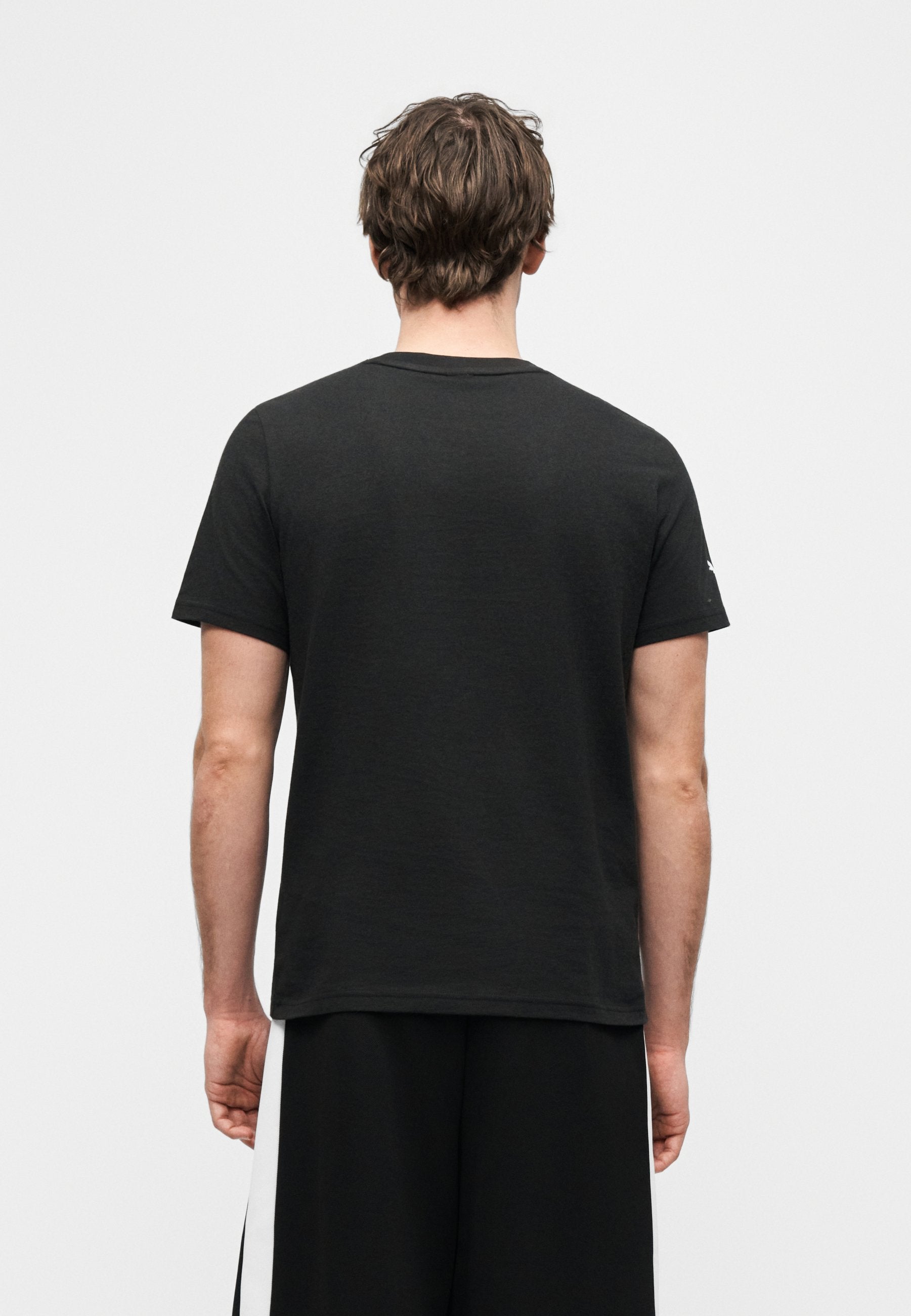 Puma COLORED SHIELD TEE