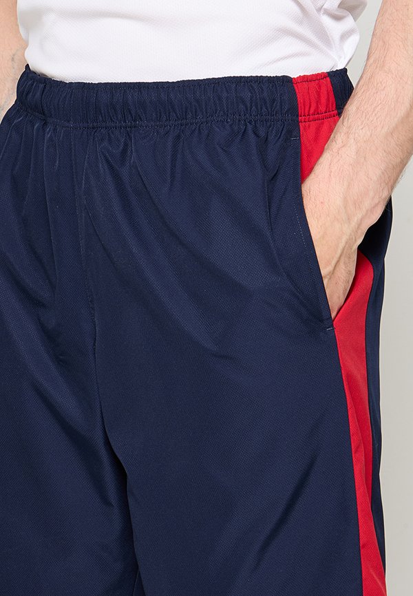 Lacoste Sport
