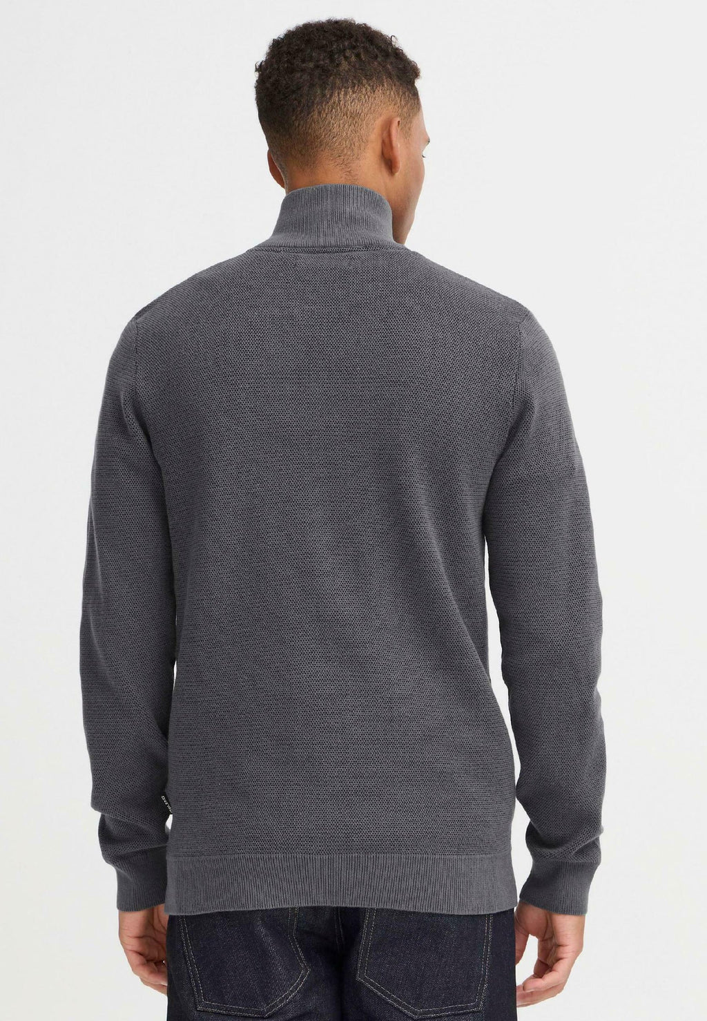 BHBAAL FINE KNIT TROYER Media 4