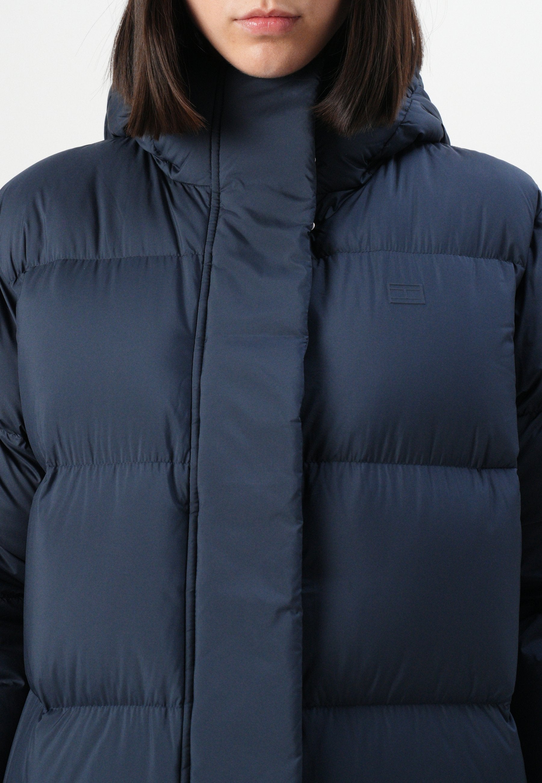 MODERN COAT Media 6