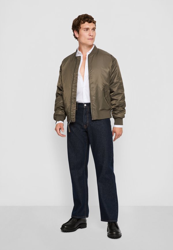 Calvin Klein Jeans 90'S STRAIGHT