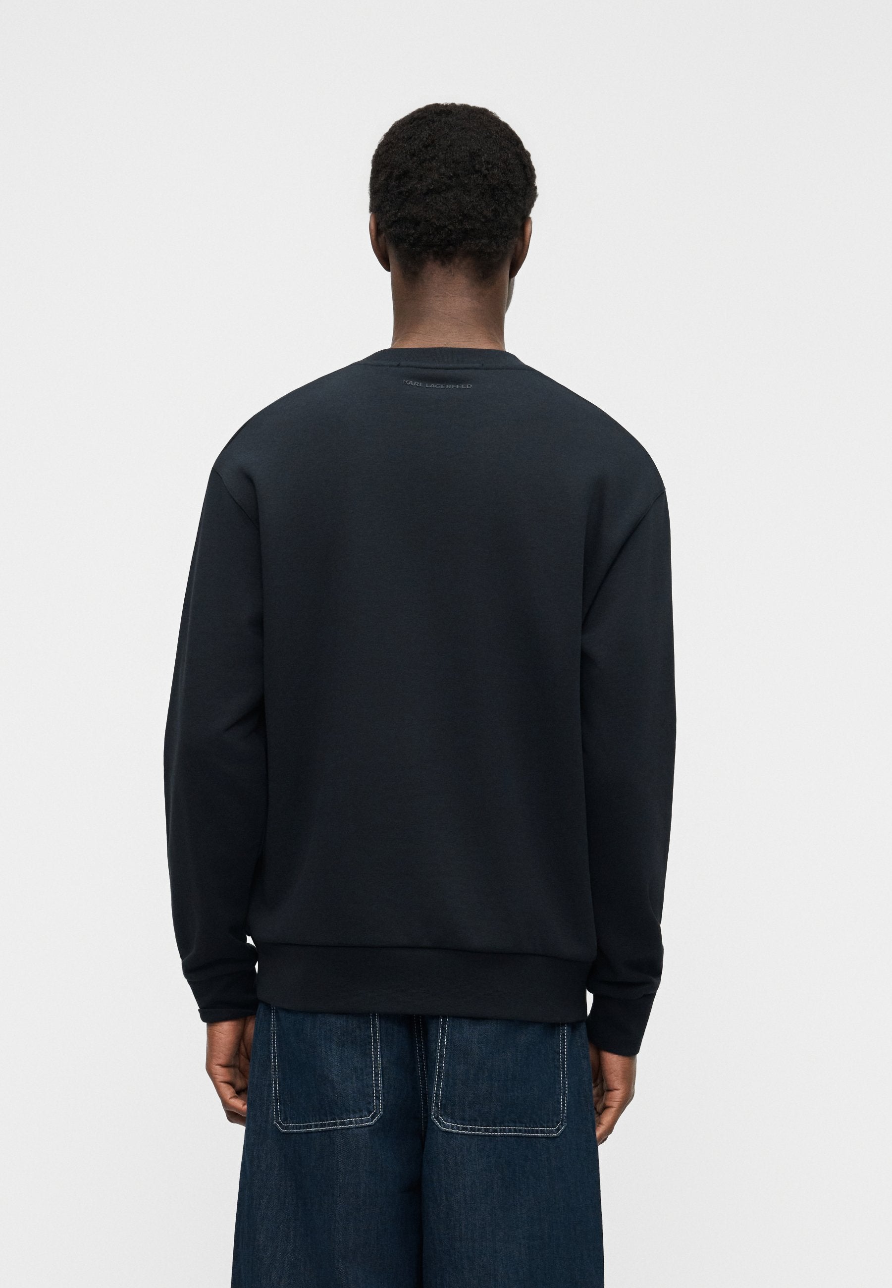 CREWNECK Media 4