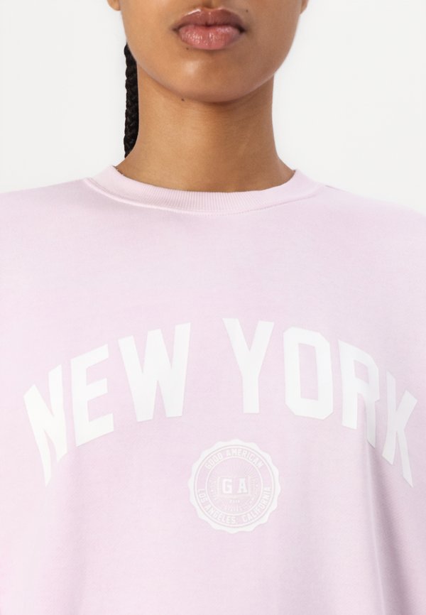 Good American BRUSHED GRAPHIC CREW NEW YORK