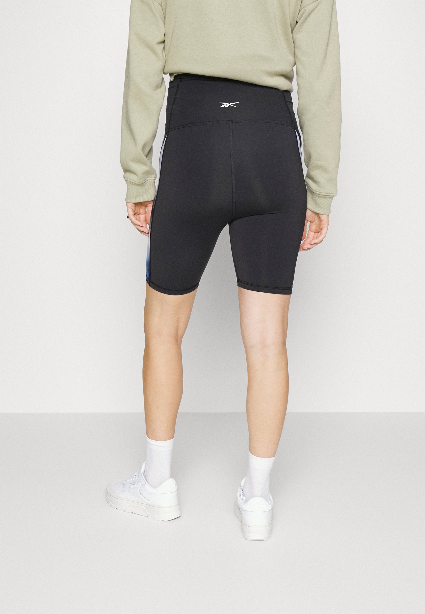 Reebok LUX SHORT