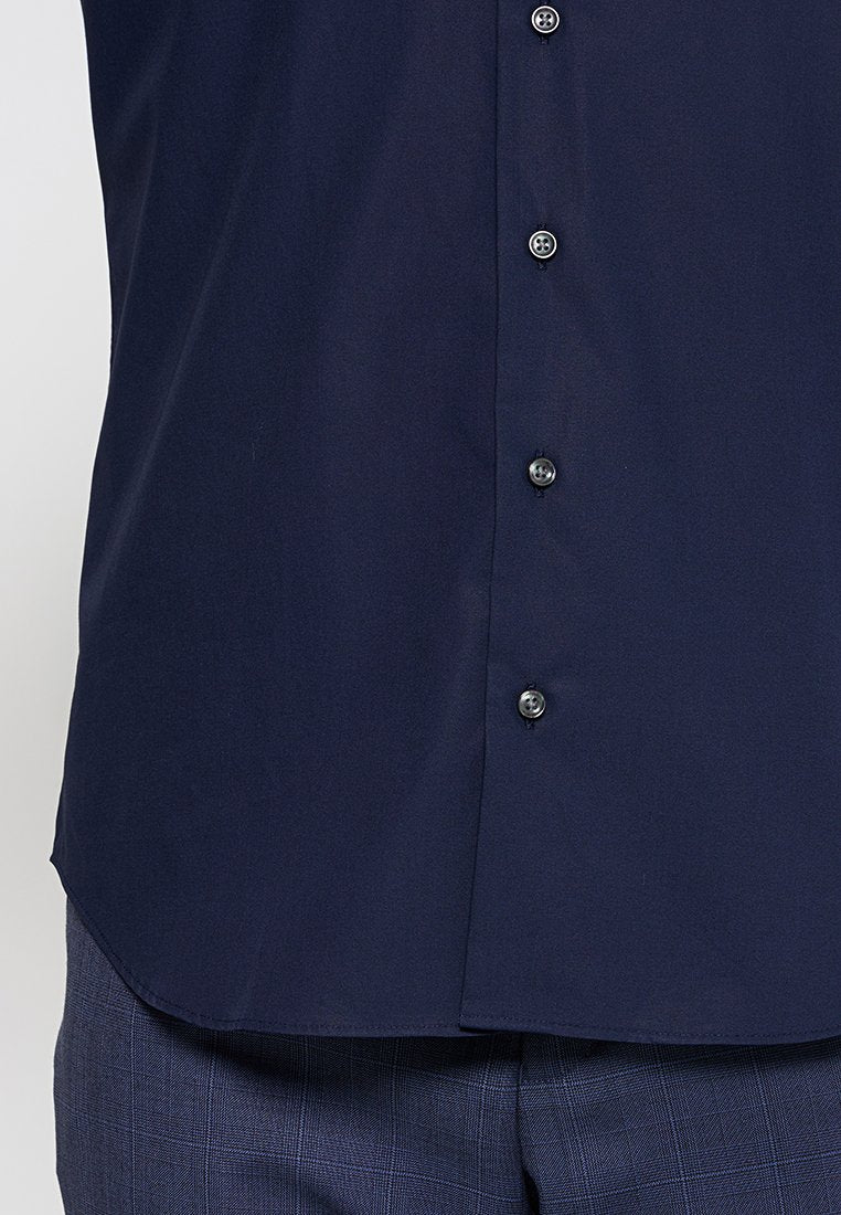 Michael Kors SLIM FIT
