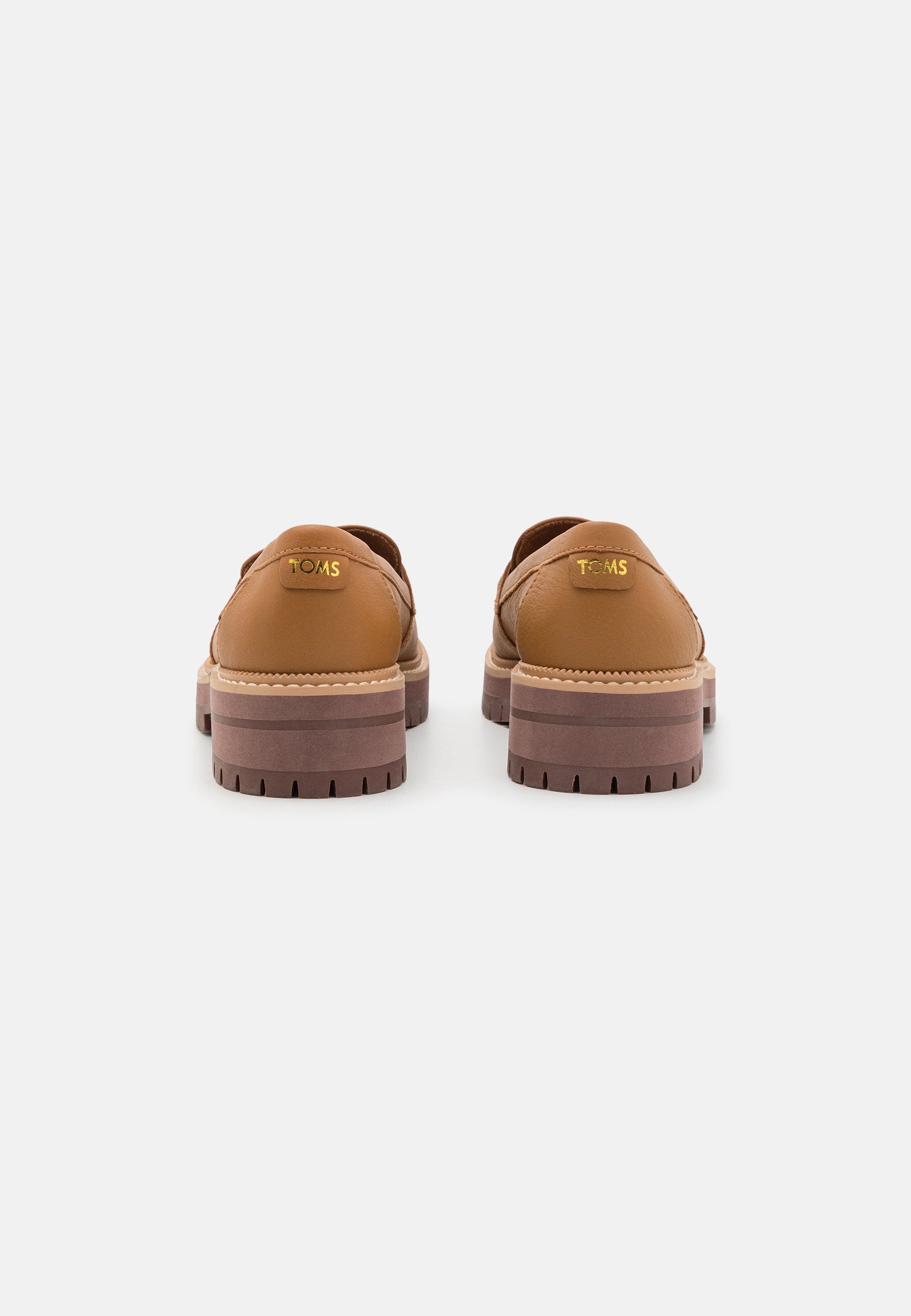 TOMS CARA