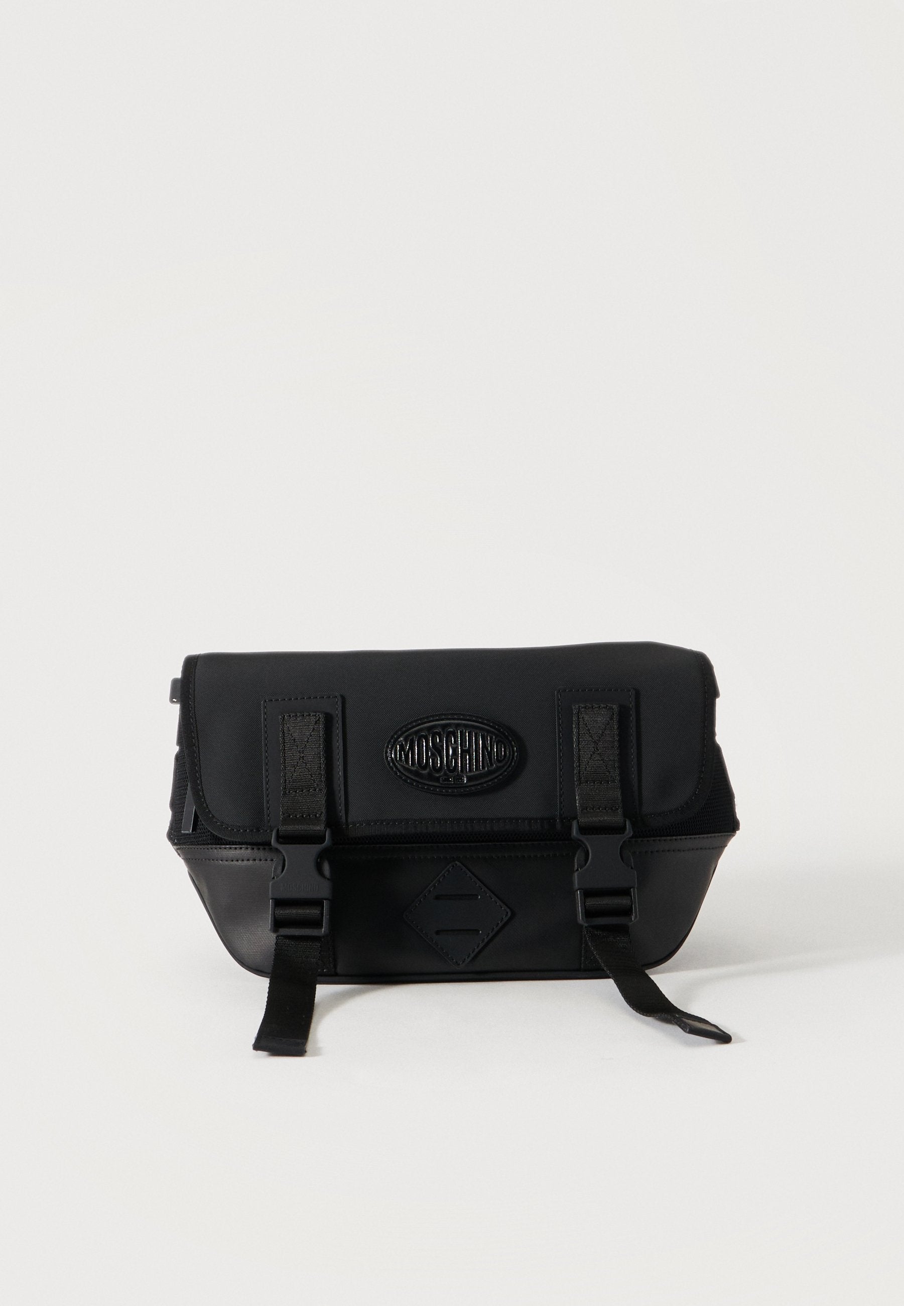 MOSCHINO THROWBAG