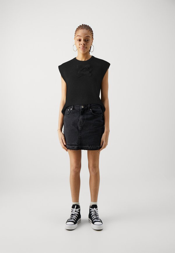 Pieces PCGABBY ONECK BOW VEST