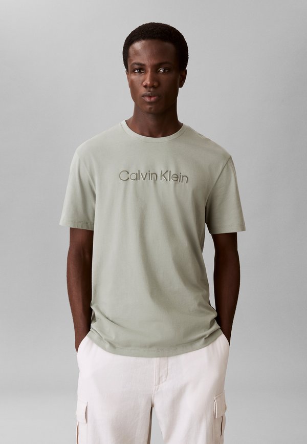 Calvin Klein SPORTSWEAR GRAPHIC TEE