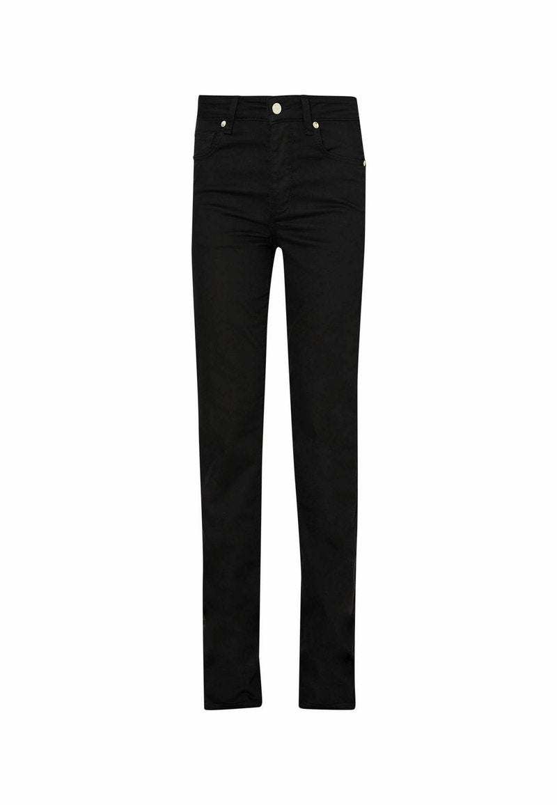 HIGH-WAISTED Media 1
