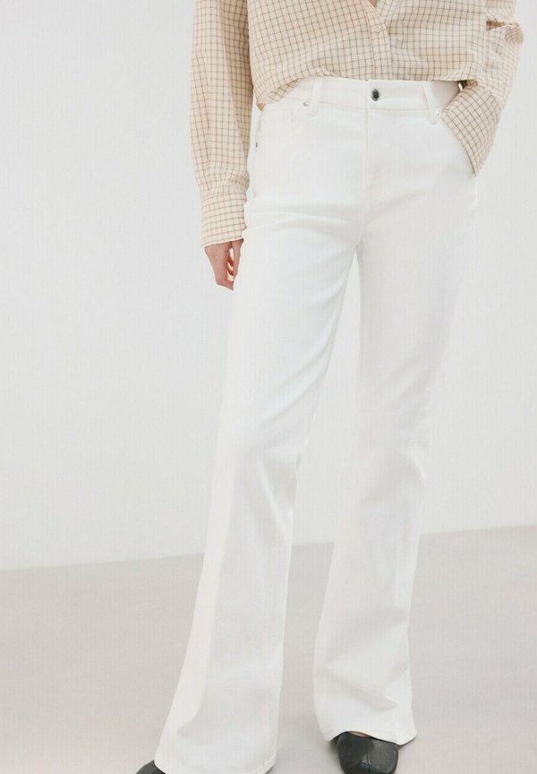 Mango Flared Jeans - white