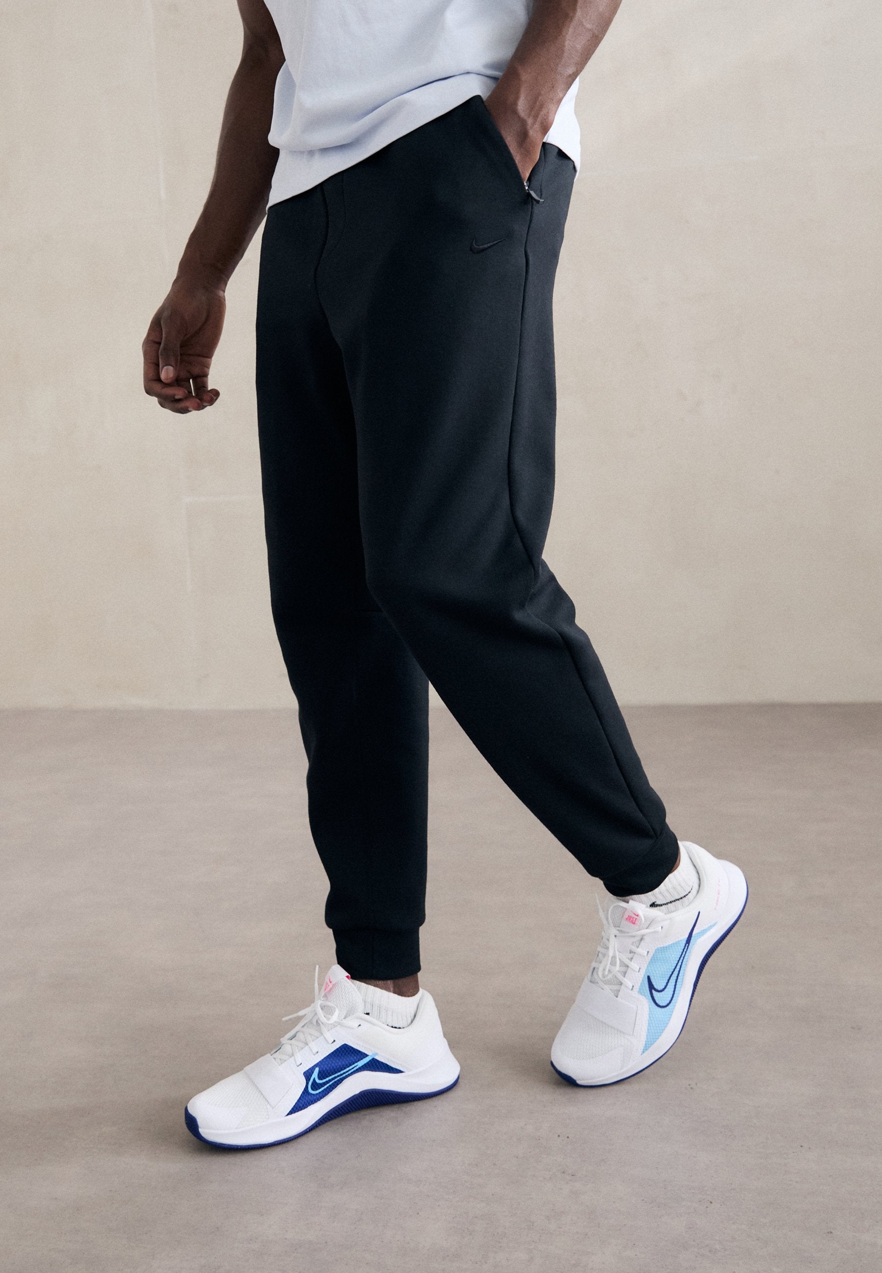 Nike Performance PRIMARY JOGGER PANT