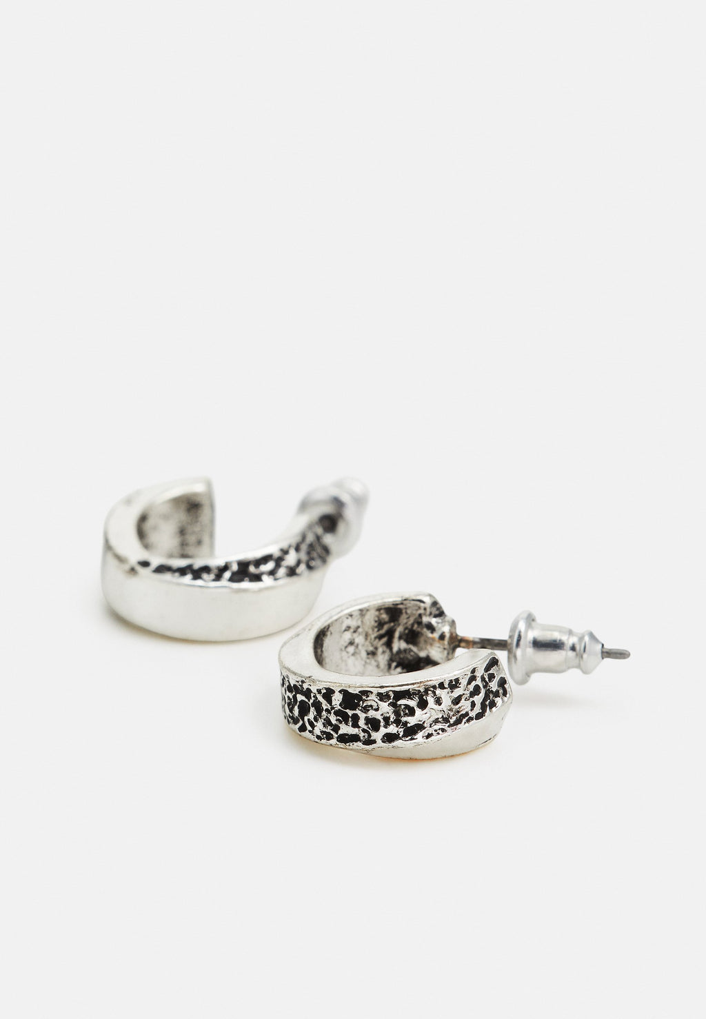 Icon Brand EMBOSSED HOOP EARRING UNISEX