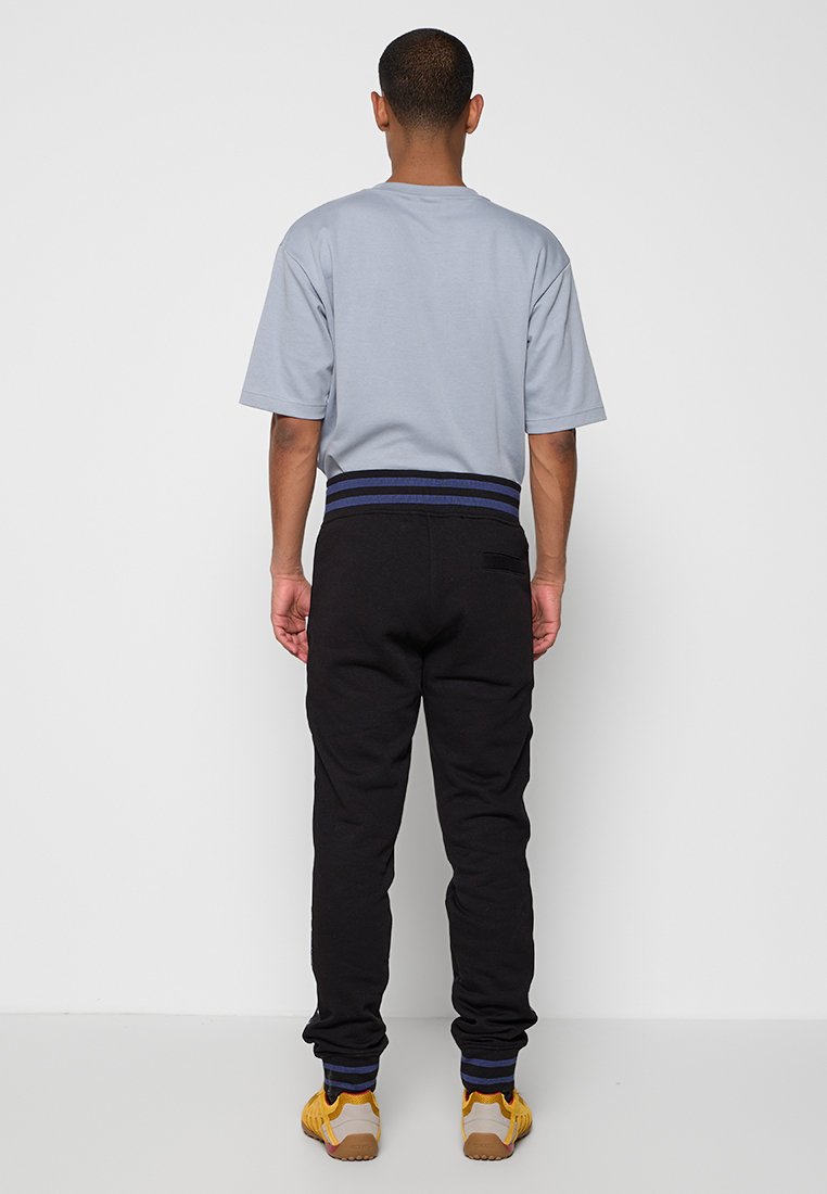 Versace Jeans Couture