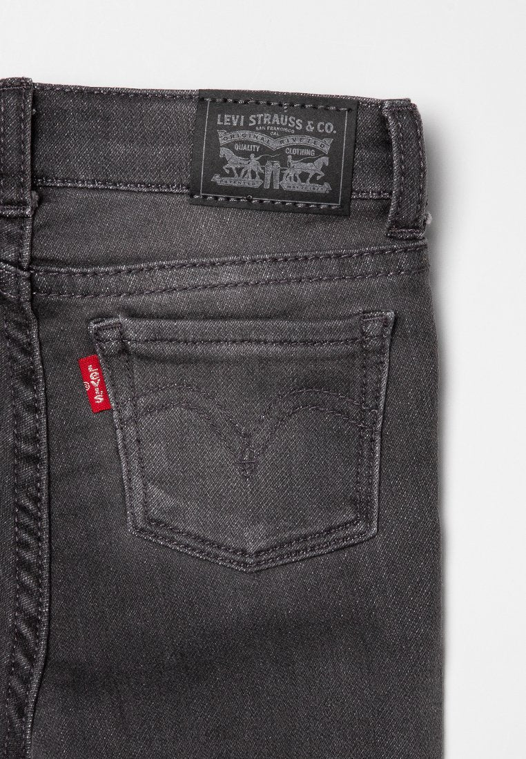 Levi's® 710 SUPER SKINNY