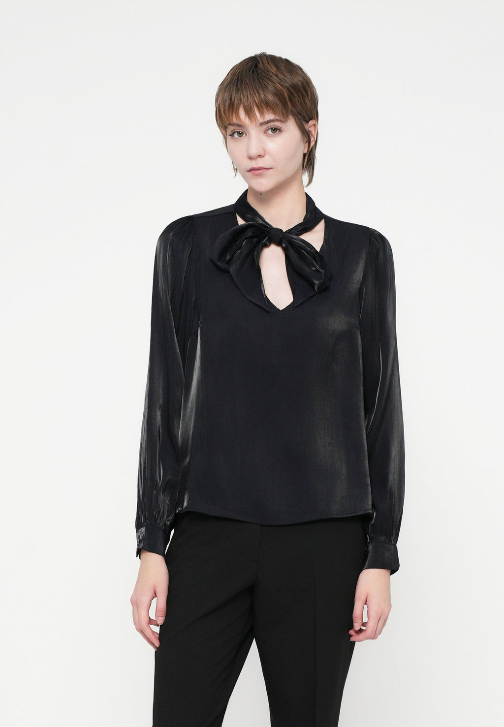 VILA VIESSA V NECK TIE SHIRT