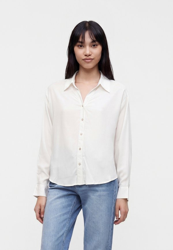 Vero Moda VMAURA  - Button-down blouse - snow white