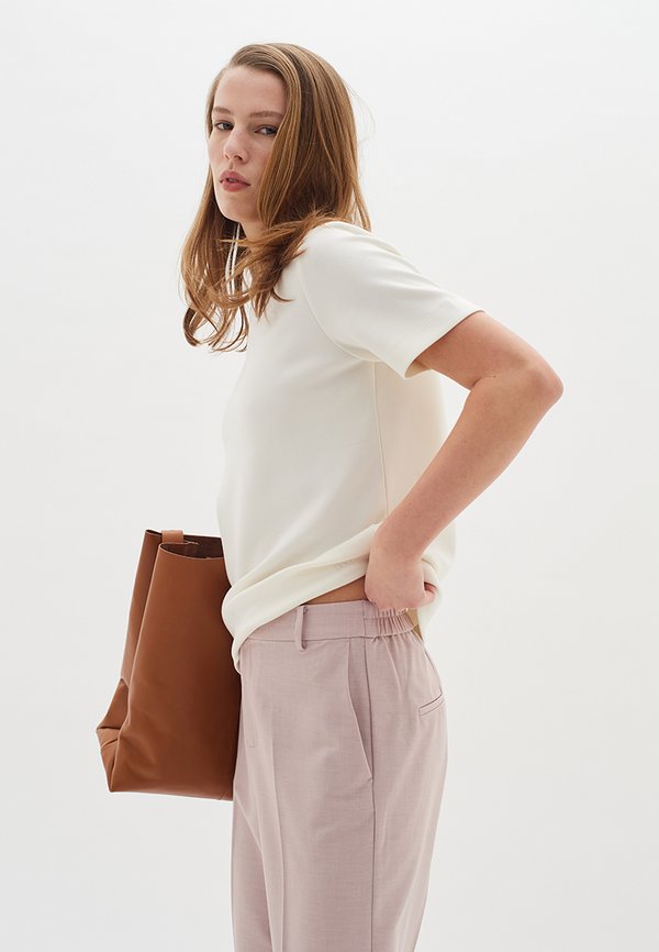 InWear NAXA