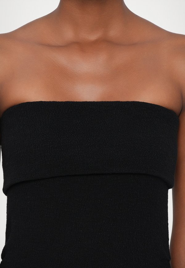 CLOSED BANDEAU DRESS