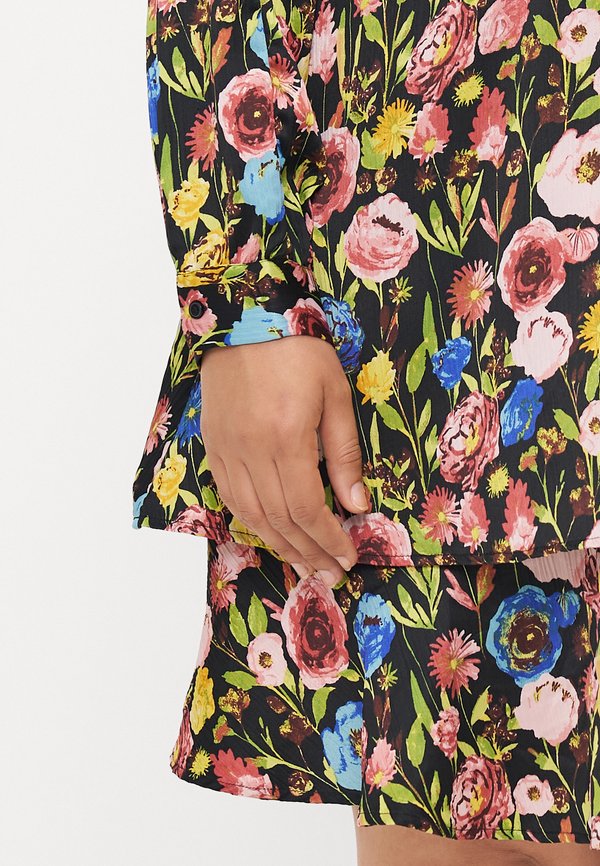 Vero Moda Curve VMCLILLIAN JULIA DRESS