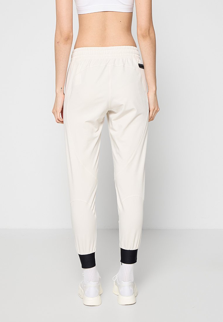 Under Armour UNSTOPPABLE JOGGER