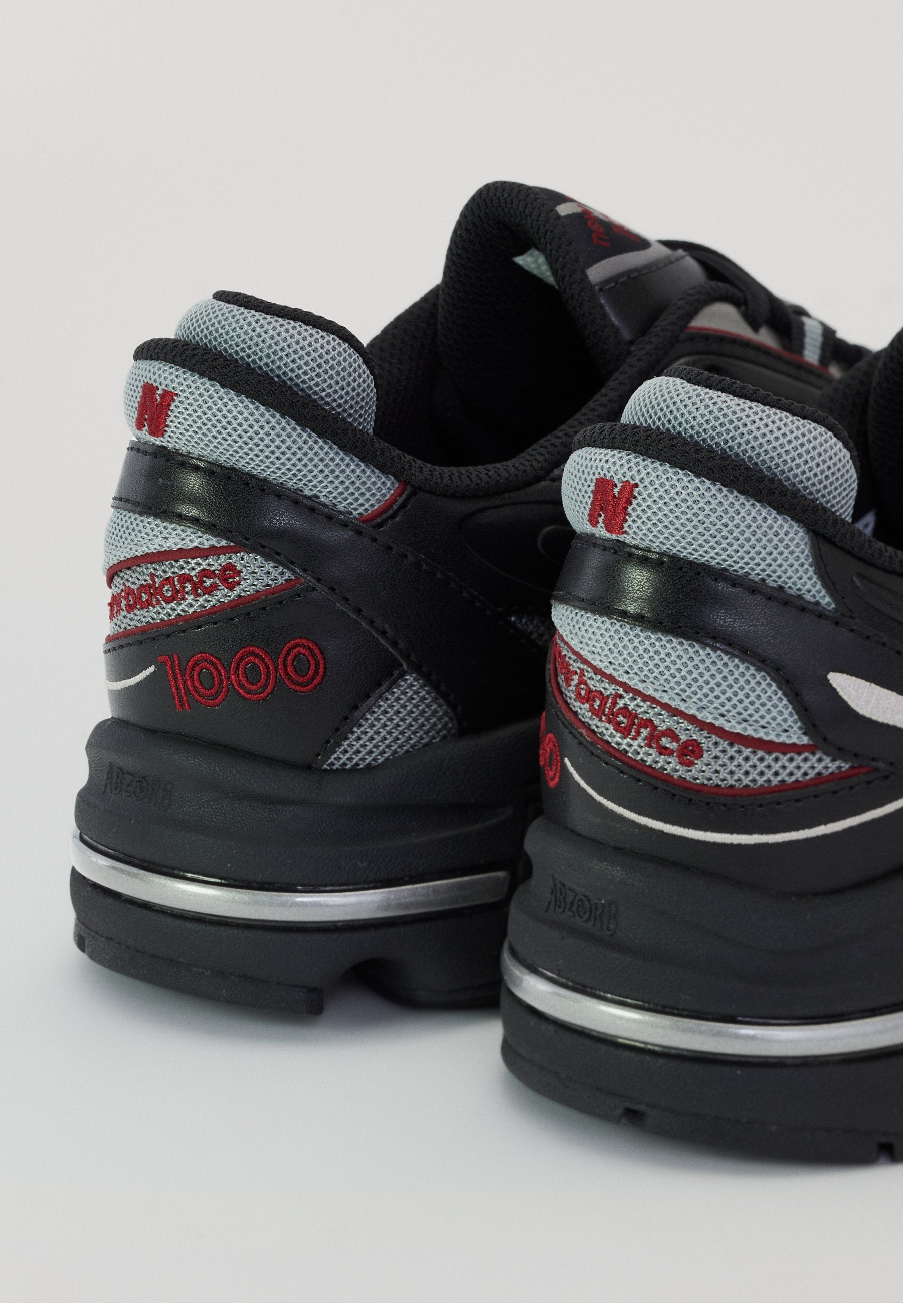 New Balance M1000 UNISEX