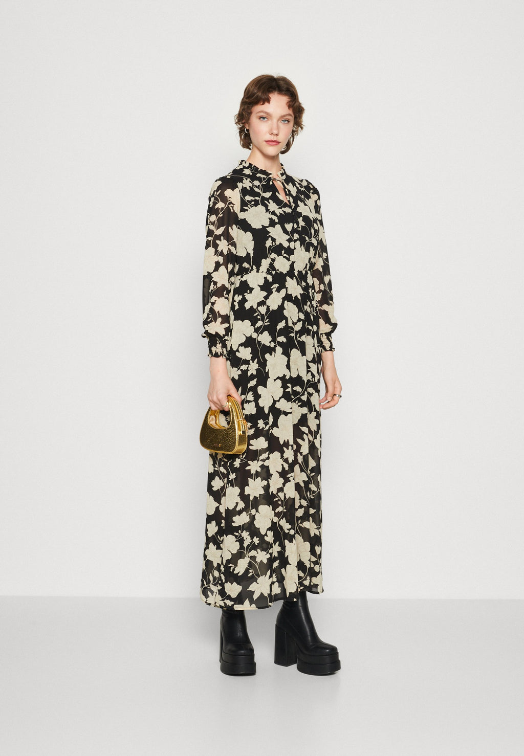 ONLLINNEA DRESS Media 2