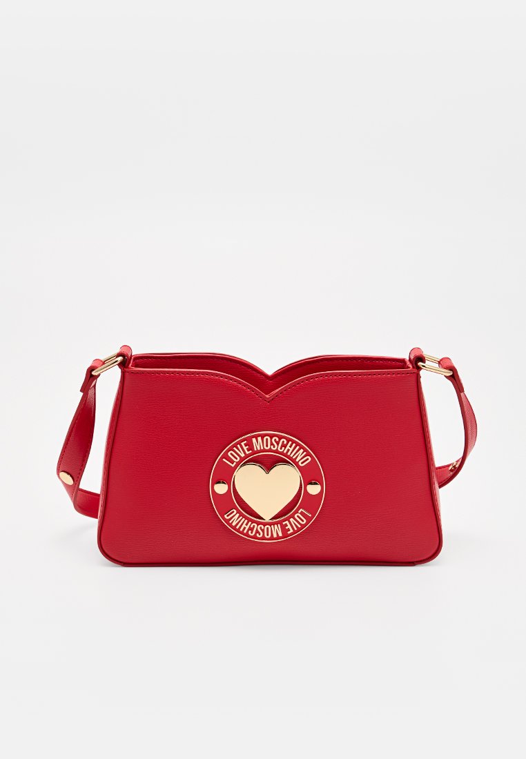 Love Moschino
