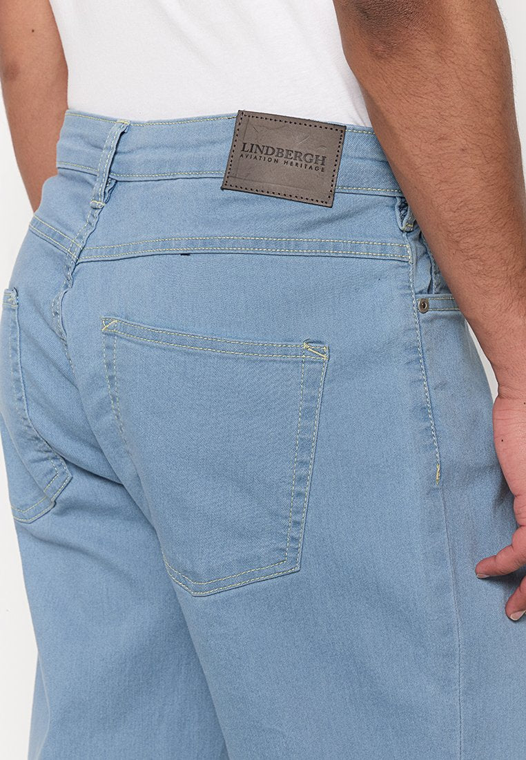 LOOSE FIT Media 5