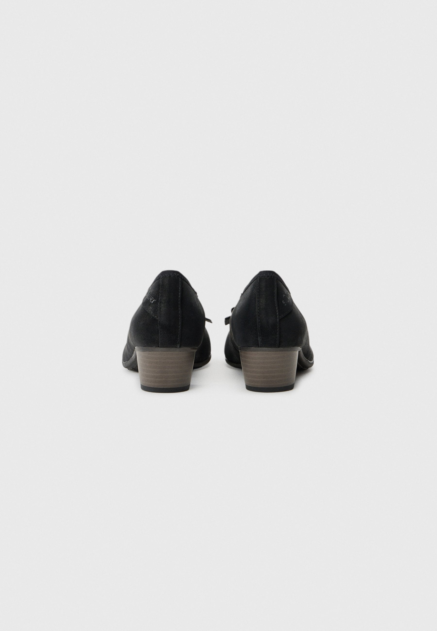 s.Oliver Pumps Media 3