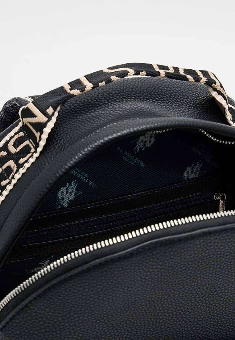 U.S. Polo Assn.