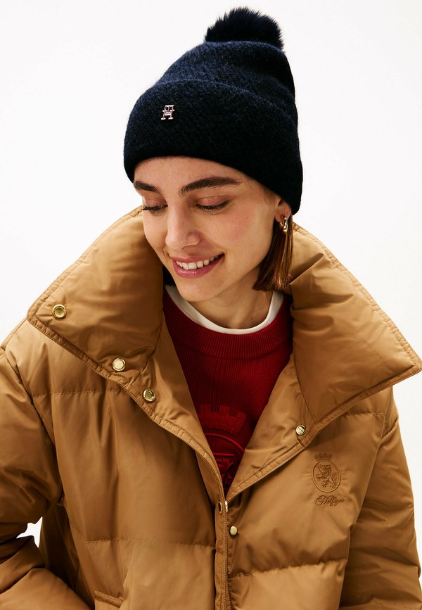 Tommy Hilfiger INTERCHANGEABLE POM GIFT BOX - Beanie - space blue