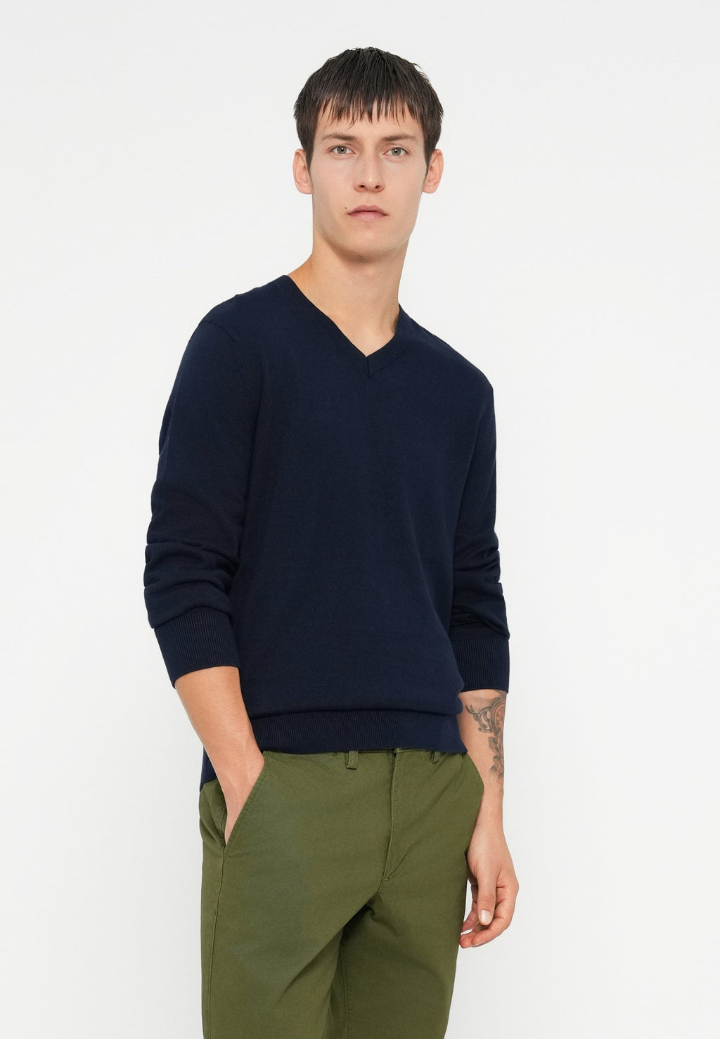 GAP SOLID CORE VEE