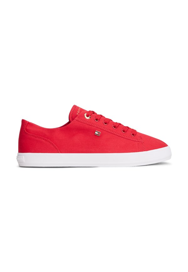 Tommy Hilfiger ENAMEL FLAG CANVAS TRAINERS