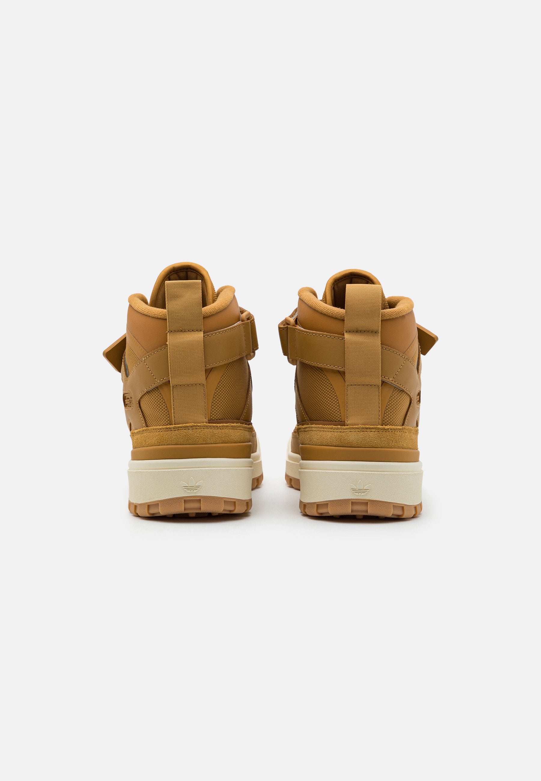 adidas Originals FORUM BOOT