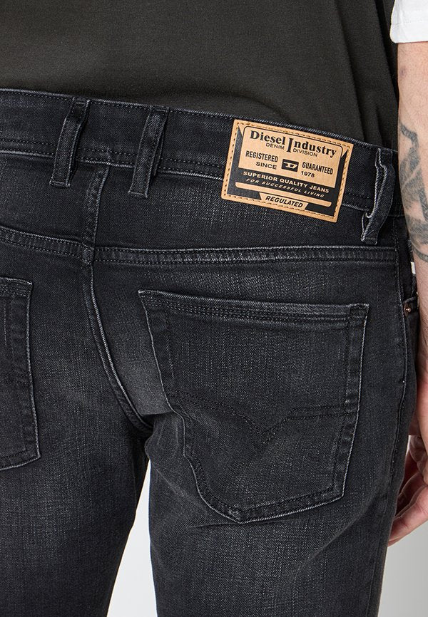 Diesel TROXER