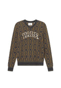 Pullover mit V-Ausschnitt, der ein geometrisches Muster in Braun, Gelb und Marineblau zeigt. "YALE"-Logo in Weiß über der Brust. Gerippte Bündchen und Saum.